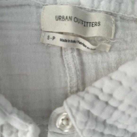 UO Urban Outfitters Gauze Cotton Button-Down Muslin White Shirt Womens Small - Picture 6 of 9